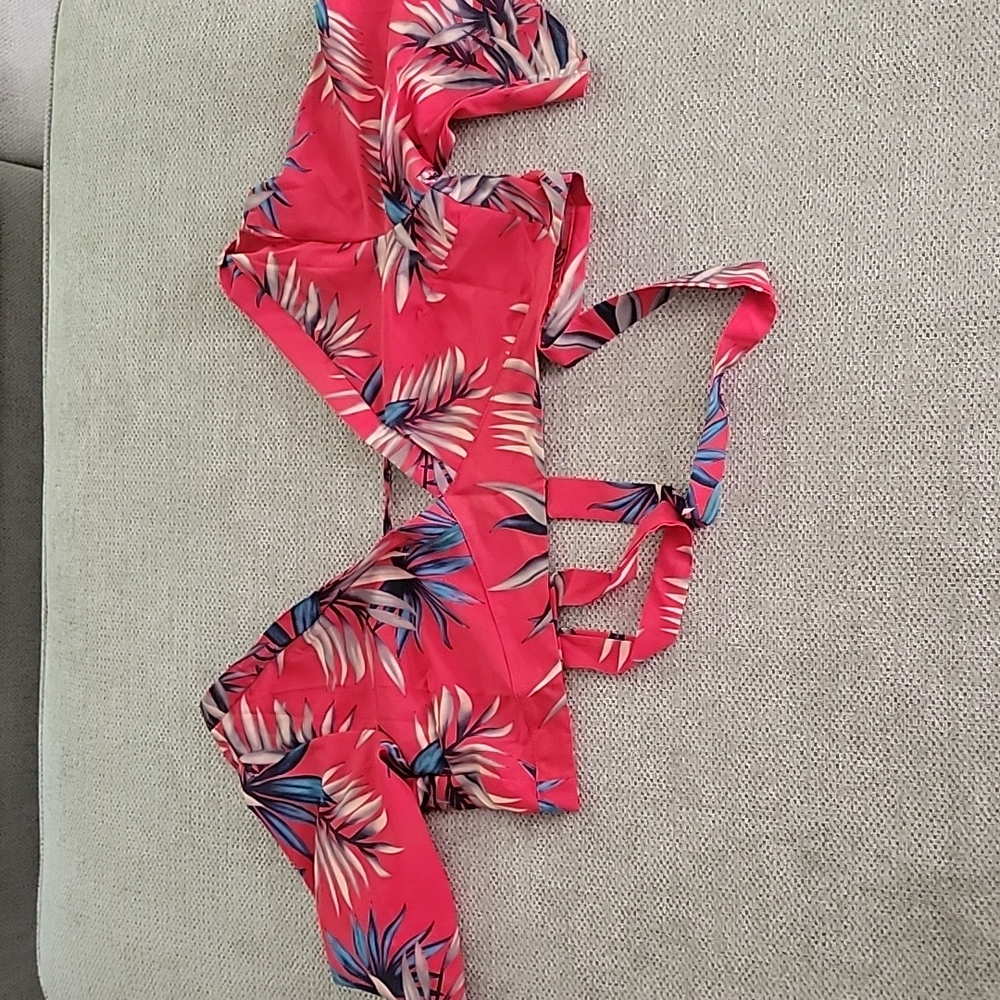Boho/Hawaiian crop
